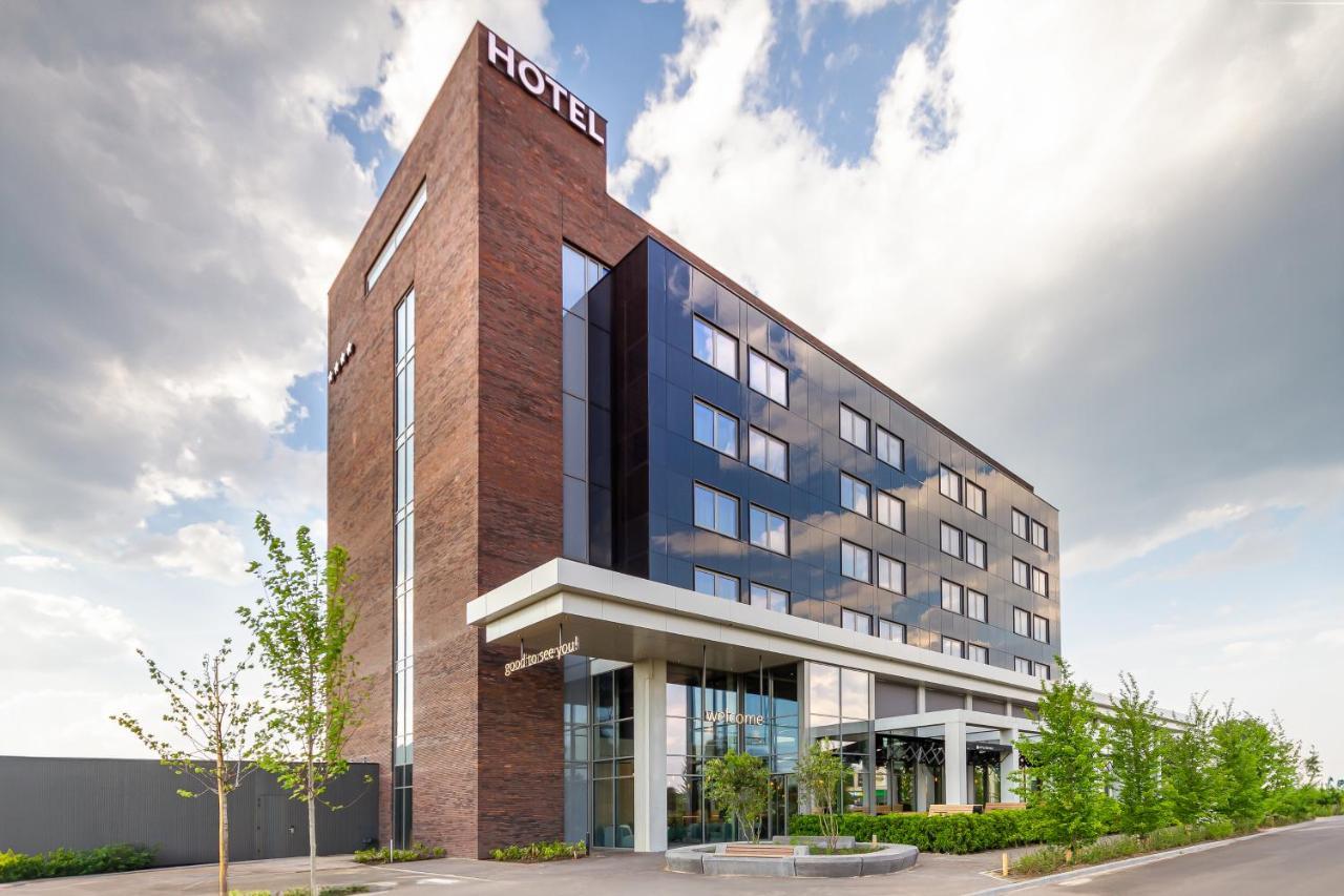 Hotel Rosveld Nederweert ภายนอก รูปภาพ